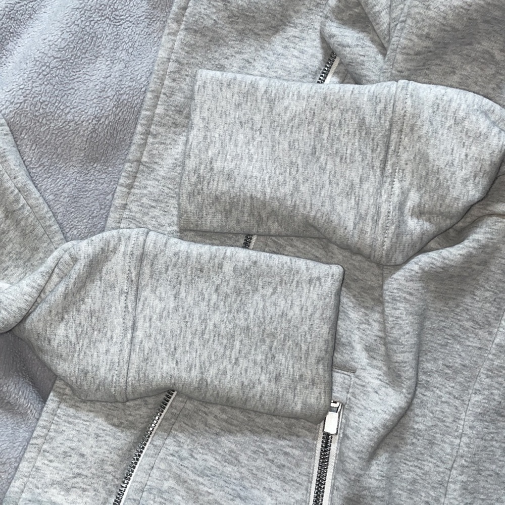 Athleta SP Cozy Karma asymmetrical hoodie - Picture 11 of 13